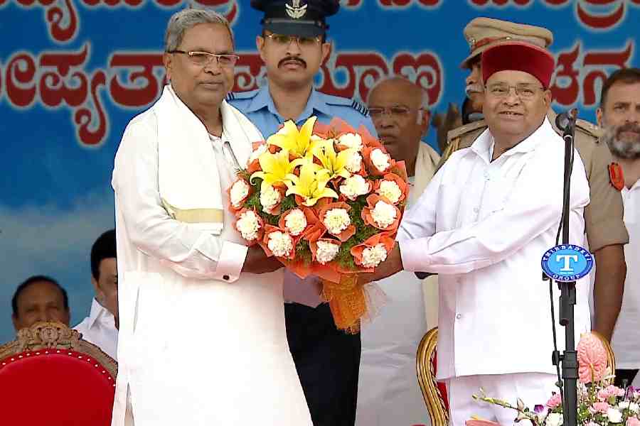 Siddaramaiah sworn in as Chief Minister for the second term, Governor Thaawarchand Gehlot administered the oath of office and secrecy to the Chief Minister and his Cabinet at Sree Kanteerava Stadium in Bangalore