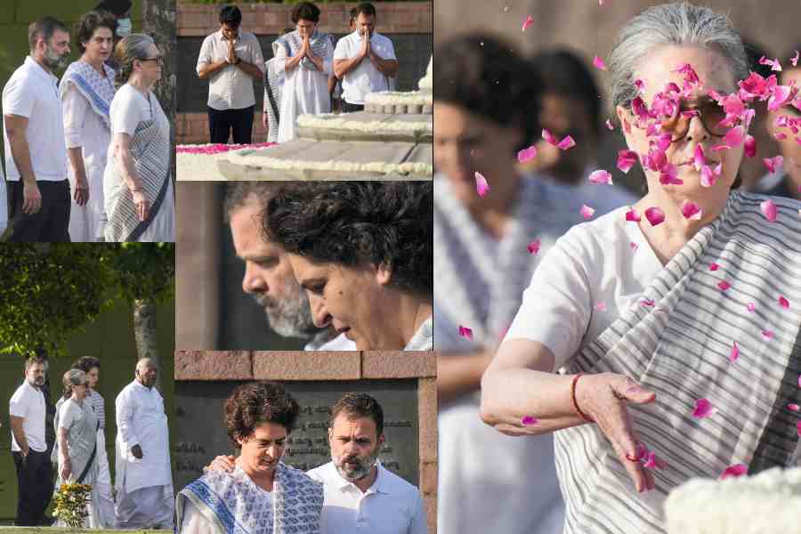 Rajiv Gandhi | Congress leaders pay homage to former Prime Minister ...