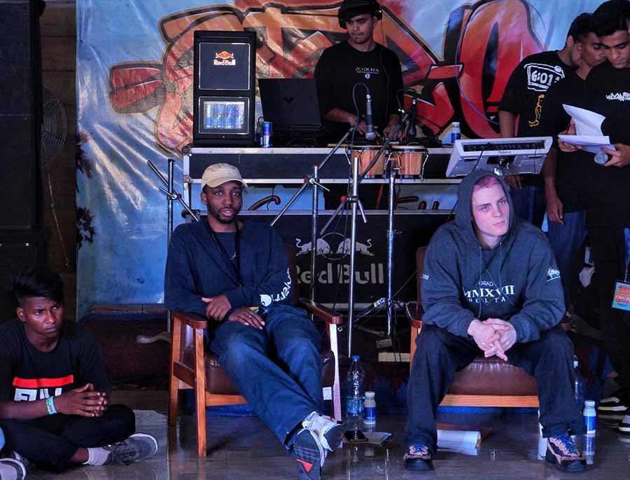 Bboy Robb and Morris judged the breaking category. ‘I really enjoyed today. A big thank you to the organisers and everybody who came down. It was good to see so many people come here and break. I think there are some working points, but the guys are going the right way,’ said Robb