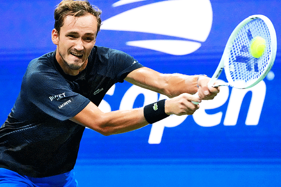 Medvedev outclasses Rune to win Italian Open in Rome
