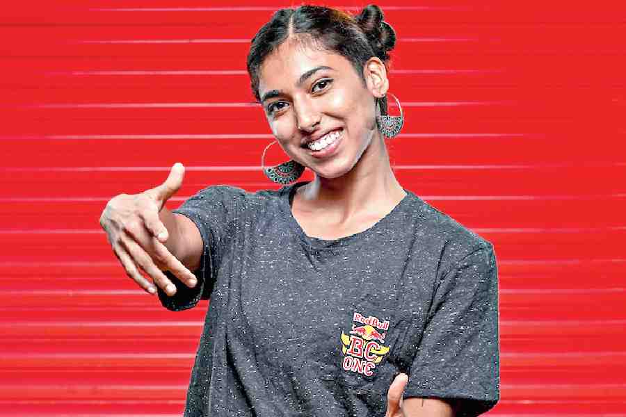 Bangalore-girl Johanna Rodrigues aka B-girl Jo took the first title after the B-girl category was introduced to the Cypher in 2019. “When BC One came to India, in 2015 it was just in Mumbai and everyone travelled from all over the country to attend it, and I was one of them. Ever since it introduced the B-girl title, I’ve been participating. I want this muchneeded expansive support to grow,” she told The Telegraph.