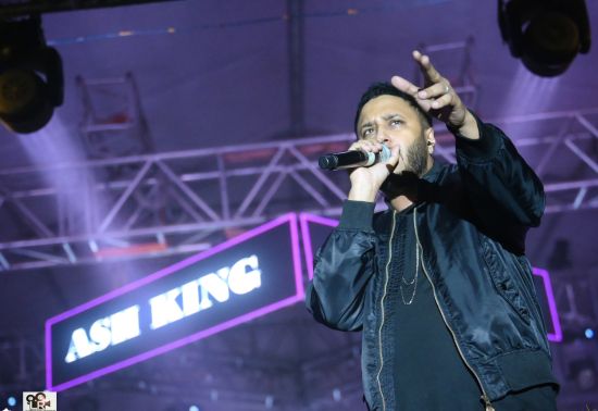 ASH King, the Bollywood star who sang innumerable hits, thronged the crowd and pulled the fest to a point where it was meant to be