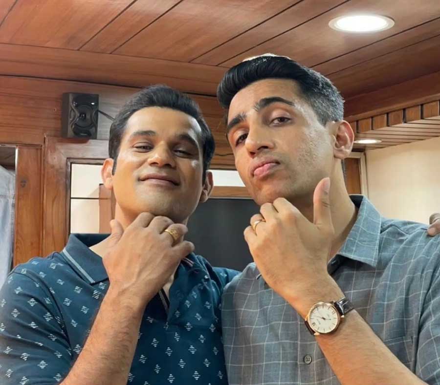 Sohum and Gulshan show off their clean-shaven look. 