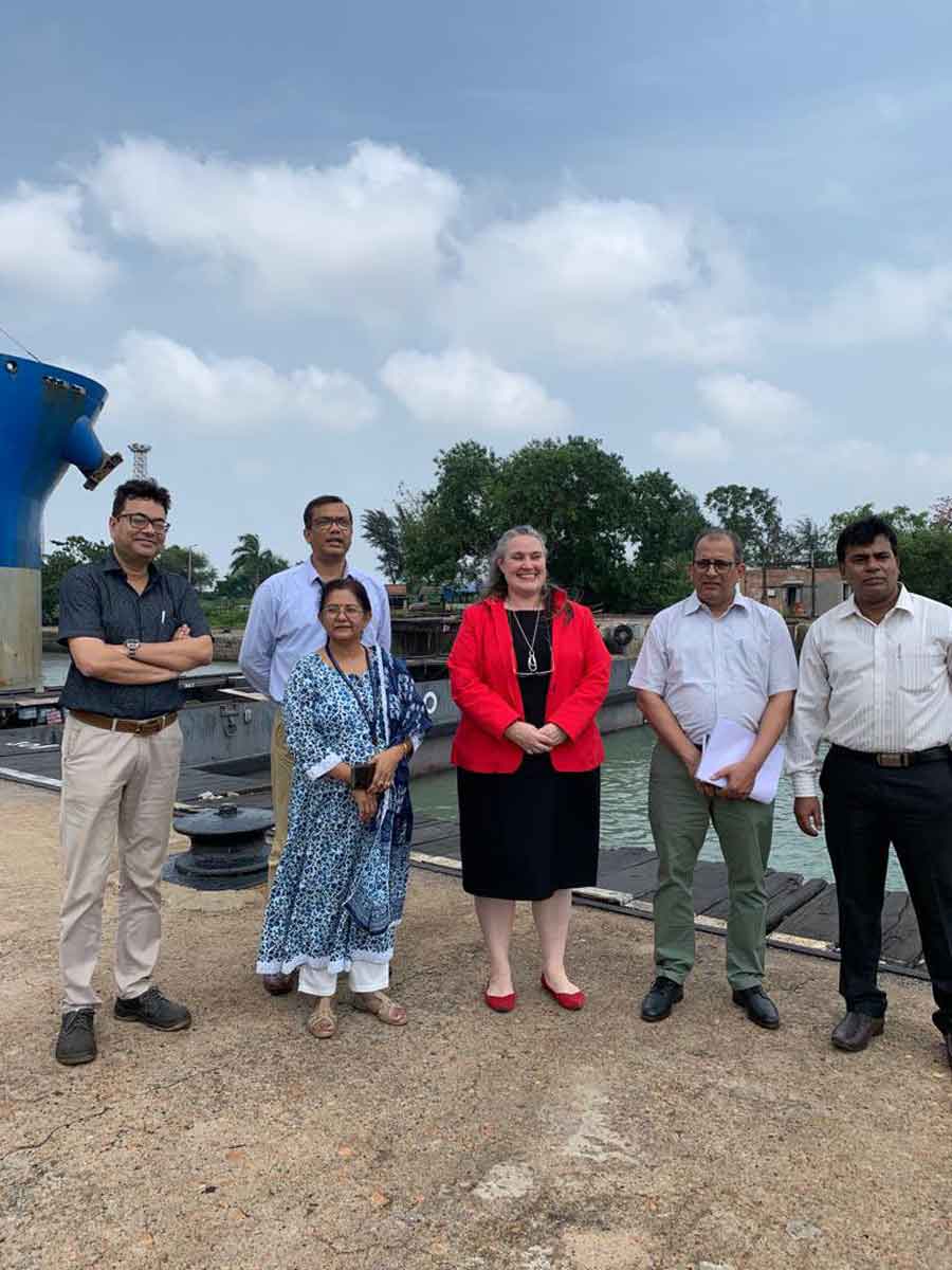 Consul general of the United States of America Melinda Pavek had a detailed meeting with the Haldia Dock officials. They discussed the Haldia dock system, port connectivity, infrastructure, and future plans to benefit India's northeast and south/southeast Asian countries. They also deliberated at length on the specific prospects for the US companies in the port's upcoming multimodal terminal modernisation and expansion initiatives  