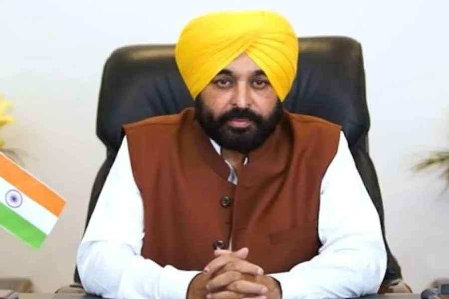When Leaders Get Free Power, Why Can't Common People?: Bhagwant Mann