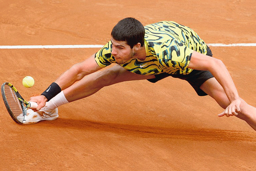 Carlos Alcaraz, Novak Djokovic on same half of French Open draw