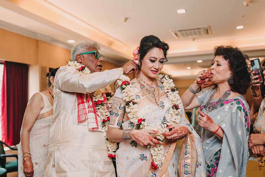 Ashish Vidyarthi Ashish Vidyarthi Marries Fashion Entrepreneur Rupali