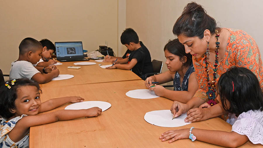 From Jamini Roy and Rabindranath Tagore to Kandinsky and Warhol, kids pick up the best at five-day Arts Acre workshop