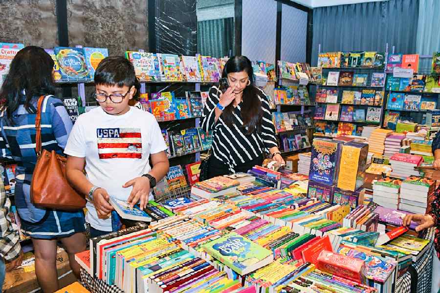 The Lit Fest turned one of the BRC rooms into a bookstore that attracted young bibliophiles to pick up new reads. 