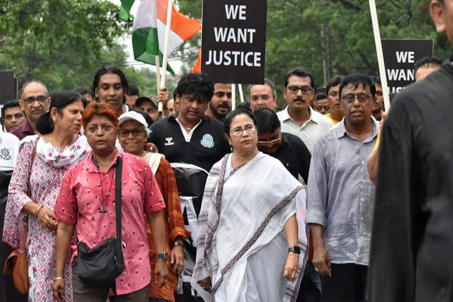 Chief minister Mamata Banerjee walked from Hazra to Rabindra Sadan on Wednesday to show solidarity with wrestlers protesting the alleged sexual harassment of women wrestlers   