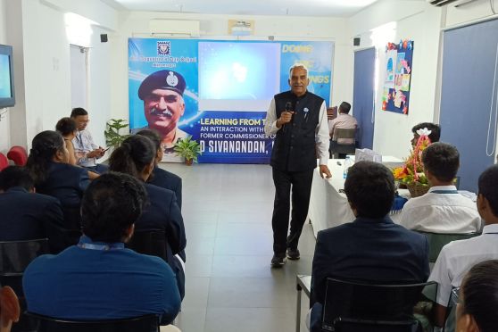 Mr. D Sivanandan, a retired IPS officer and former Commissioner of Police, Mumbai captivating the young audience with his insightful address