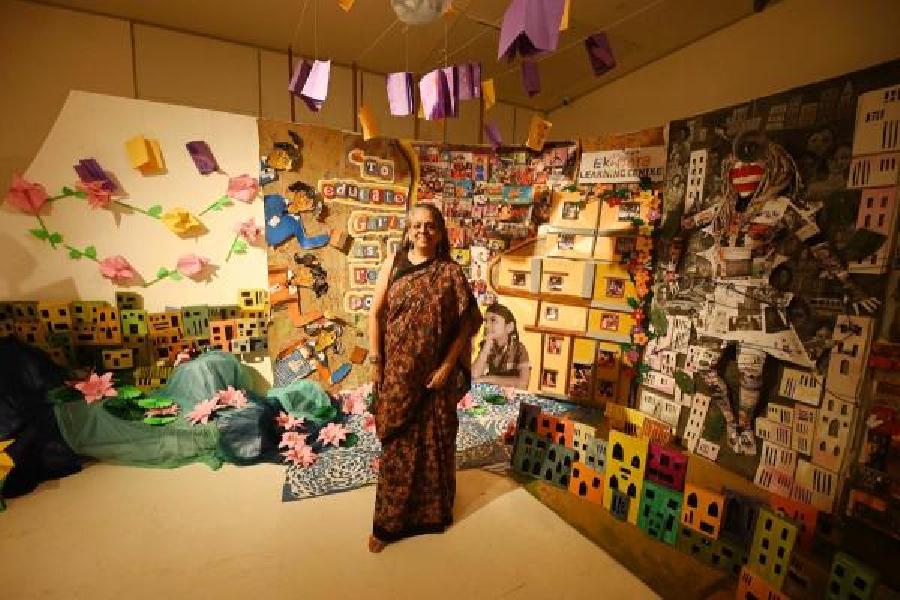 Vinita Saraf infront of Wall installation of Alina's Journey organised by Ektara at Kolkata Centre for Creativity on Saturday