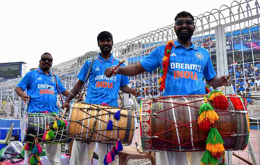 Dhaak baajaa.. Durga Puja may be over but a World Cup match at the Eden Gardens is reason enough to bring out the drums and beat them too
