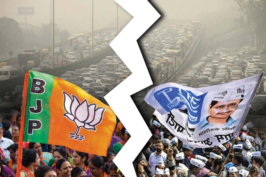 Delhi Pollution Crisis: AAP-BJP Slugfest Continues Over Stubble Burning ...