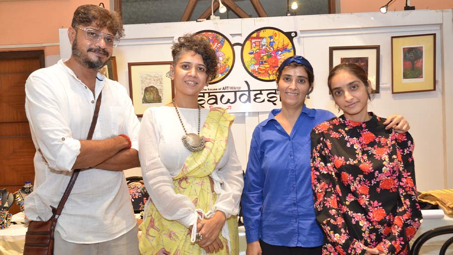 SawDesi co-founders Sourabh Ghosh and Eliza Bhowmik along with the members of Ishna Collections, one of several brands exhibiting at the event