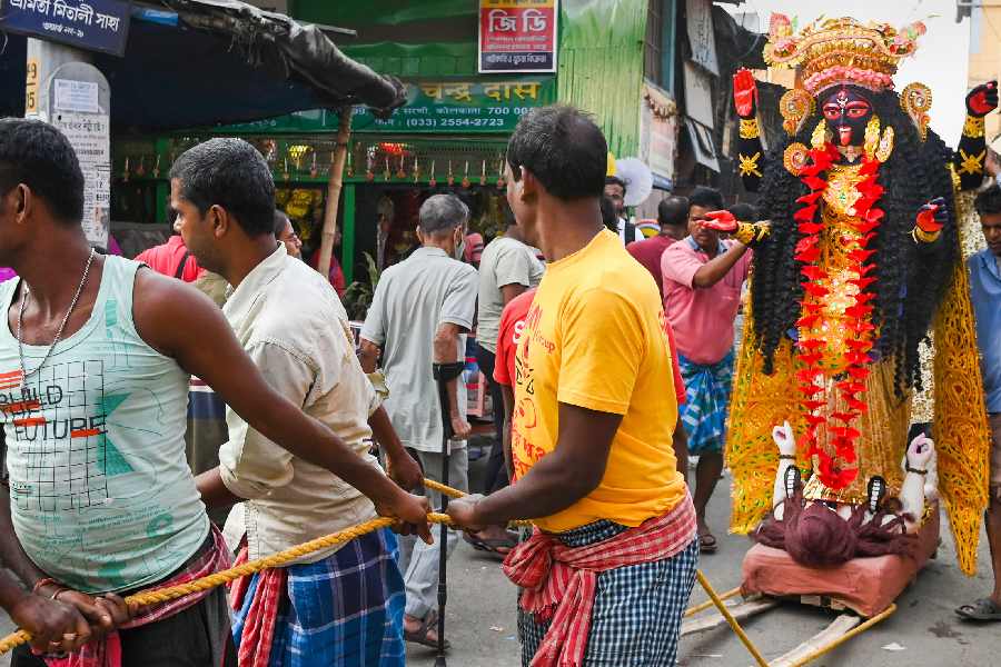 West Bengal Beefs Up Security for Kali Puja and Diwali Celebrations