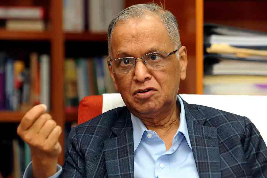 Narayana Murthy | India should spend $1 billion annually to train school teachers, says software icon Narayana Murthy - Telegraph India