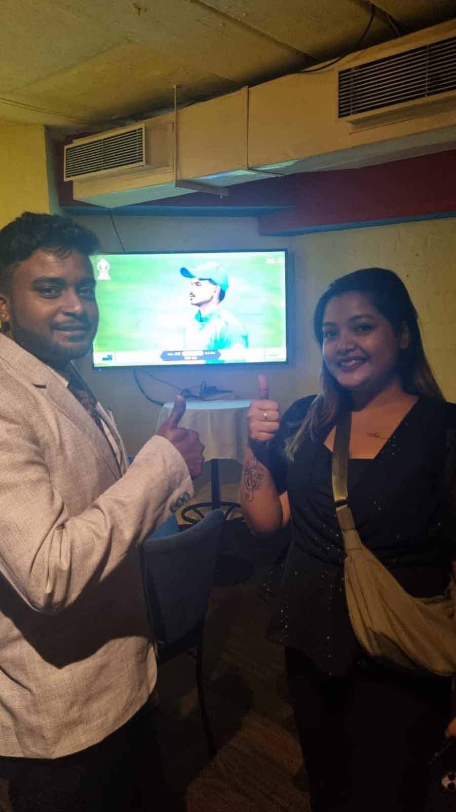 Tavern by Trincas, Park Street: The LED television at Trincas vintage watering hole, The Tavern, kept diners hooked as Virat Kohli and Shreyas Iyer scored their centuries