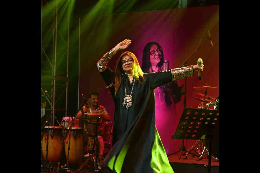 Rekha Bhardwaj swirling like a Sufi dervish on the stage
