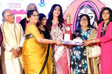 Rituparna Sengupta felicitated her mother Nandita Sengupta in the presence of Chandrodoy Ghosh, Mamata Shankar, her daughter Rishona and Sreela Majumder. "Mother means the supreme form of unconditional love in a child's life. We don't get to see God but feel that divine strength and protection through our mothers. In our life, mothers stand for the supreme form of strength that exists in this world. That is why, we have decided to organise this event, and will continue doing it every year during this time of the year, when we celebrate Maa Durga's arrival on Earth," said Rituparna.