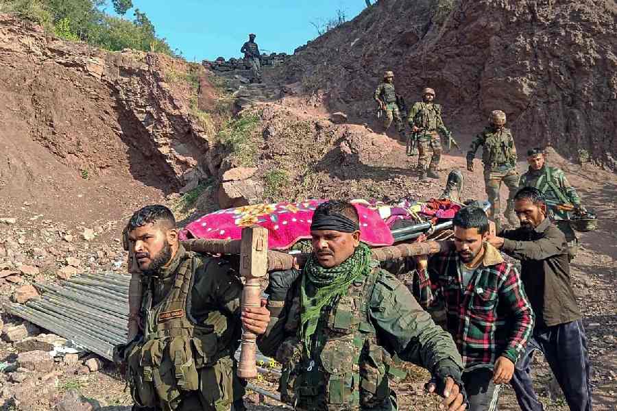 Jammu & Kashmir | J&K: Two Captains, Two Jawans Killed In Encounter ...