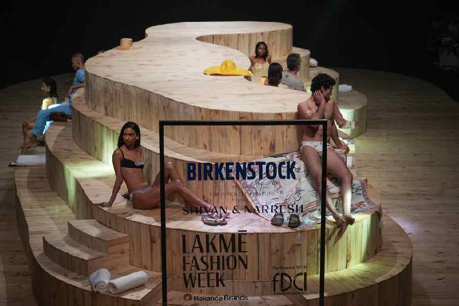 The set design at the show recreated a sauna that’s signature Finland