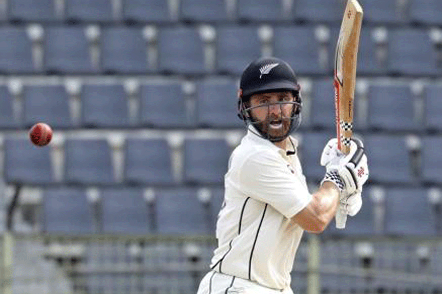 Bangladesh Vs New Zealand | Taijul Islam Takes Four Wickets To Keep ...