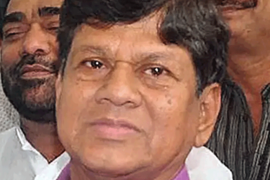 Sambad Soumya Ranjan Patnaik Steps Down As Editor Of Sambad Telegraph India