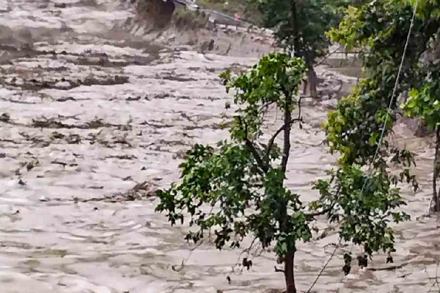 Sikkim | Sikkim flash flood: NDRF deploys three teams, rescues seven ...