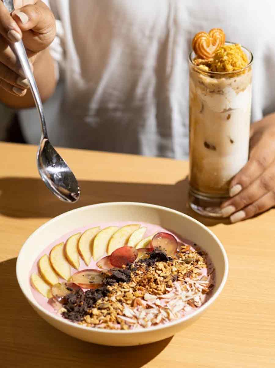 Acai Bowl: The perfect breakfast bowl exists. With fresh fruits, nuts and granola and two types of yoghurt — berry and coffee — the Acai Bowl has everything that the first meal or any meal of the day needs. Plus, it comes with a vegan alternative. Pocket pinch: Rs 365