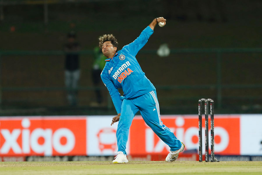 Kuldeep Yadav (India): The 28-year-old left arm chinaman has pocketed numerous wickets in the middle overs in ODIs, but Kuldeep is yet to shine at an ICC tournament. With spin-friendly conditions at home to support him and a wonderful Asia Cup performance to boost his confidence, Kuldeep is primed to be India’s lead spinner and one of the bowlers to watch out for at the World Cup. However, given the abundance of left-handers in opposition teams, Kuldeep will have to be wary of adjusting his line to ensure that he does not prove too costly even as he picks up wickets at regular intervals
