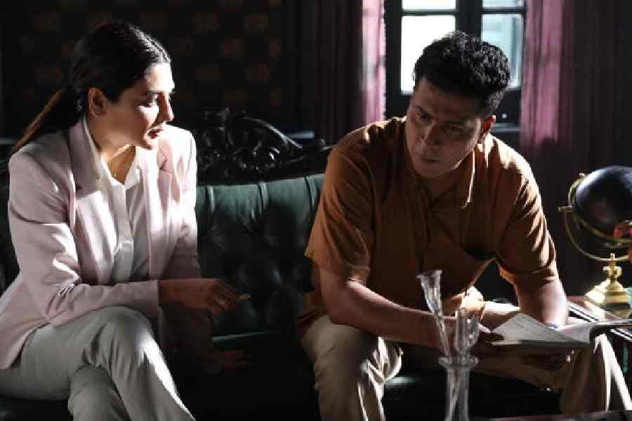 Anirban Bhattacharya and Jaya Ahsan star in Dawsom Awbotaar, a film by Srijit Mukherji