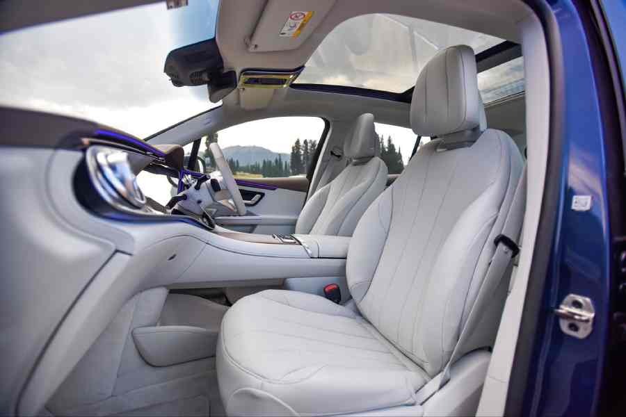 Very comfortable and ventilated seats up front minimise the strain of driving for long periods