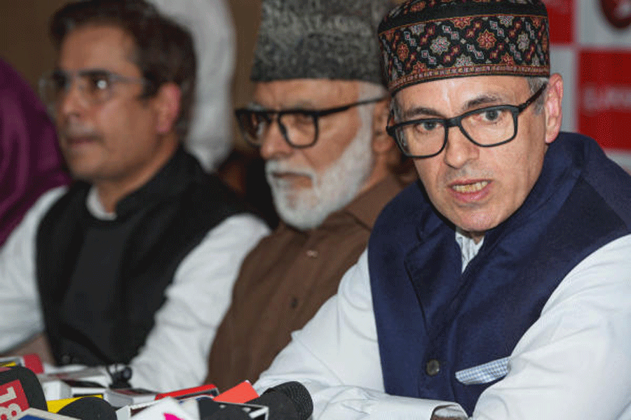 Jammu And Kashmir | Omar Abdullah Slams Election Commissioner Rajiv ...