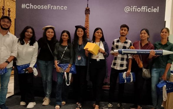 The French institutes presented students with various prospects to pursue advanced studies in France