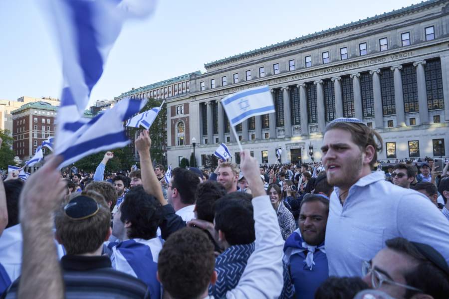 Pro-Israel demonstrators counterprotest a demonstration against the Israeli bombardment of Gaza at Columbia University in New York, on Thursday, Oct. 12, 2023. Tensions have risen around the city as supporters of each side stage protests and police investigate possible hate crimes.