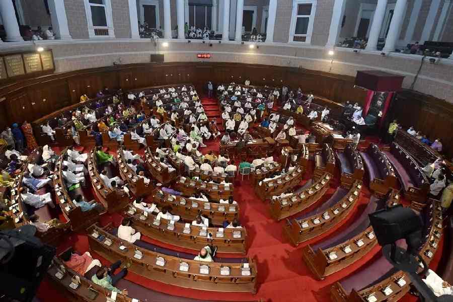 Karnataka BJP MLAs threaten to stay away from Assembly session