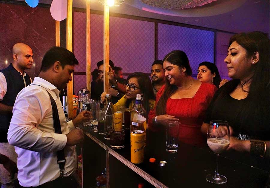 The party was juiced up with some delish Baileys cocktails! 