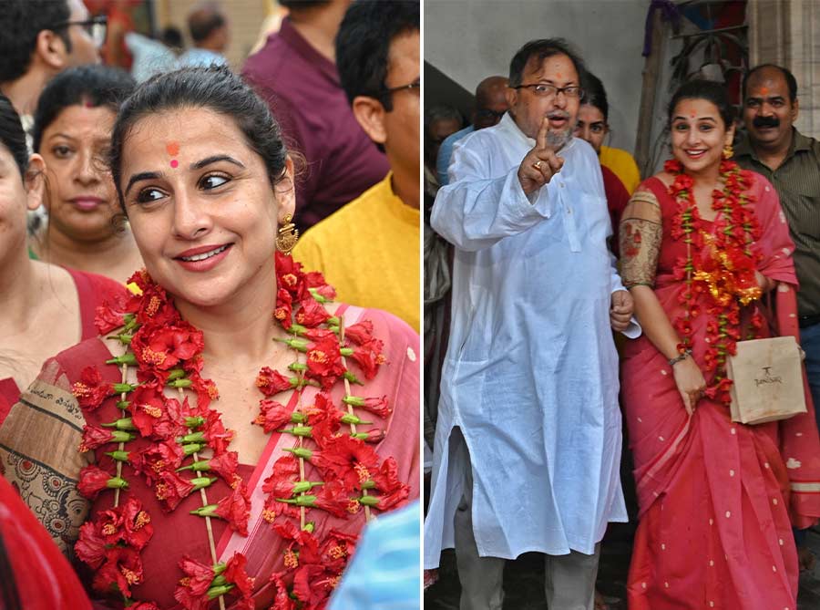 Around 6.30 on Saturday morning, Kalighat was the first stop for a garlanded Vidya Balan, the Bollywood actress who arrived in Kolkata on Friday evening ahead of Durga Puja celebrations in the city. The ‘Neeyat’ actress, who had shot extensively in Kolkata for her film ‘Kahaani’, is scheduled to visit some puja pandals on Saturday night