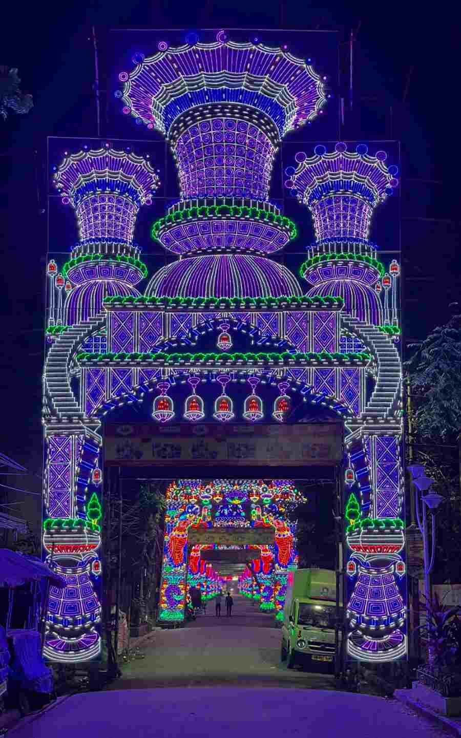 Roads around Gariahat are all dressed up in lights ahead of Durga Puja  
