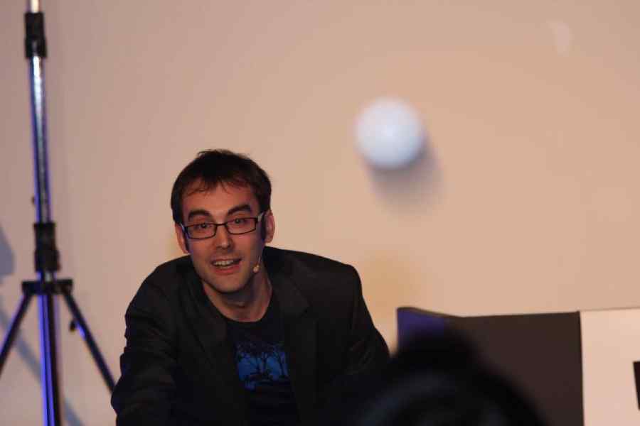 Cosmologist Andrew Pontzen