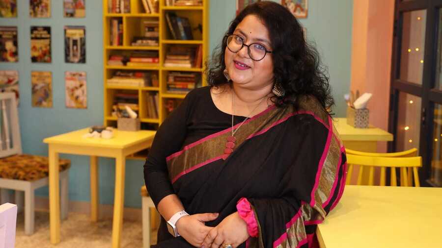 Dyuti Banerjee’s fondest Durga Puja memories involve pandal hopping and her her grandmother or Amma’s traditional Bengali dishes
