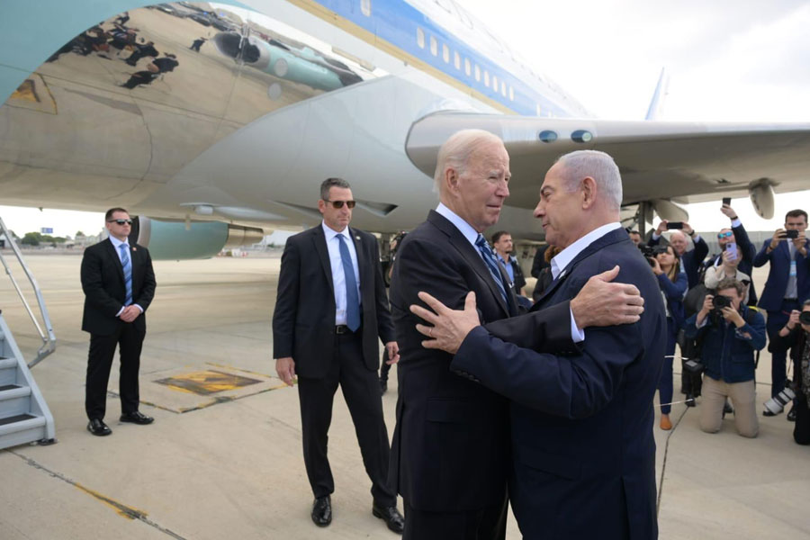 US President Biden lands in Tel�Aviv to meet Israeli PM Netanyahu after 500 people died in Gaza hospital strike (Photos)