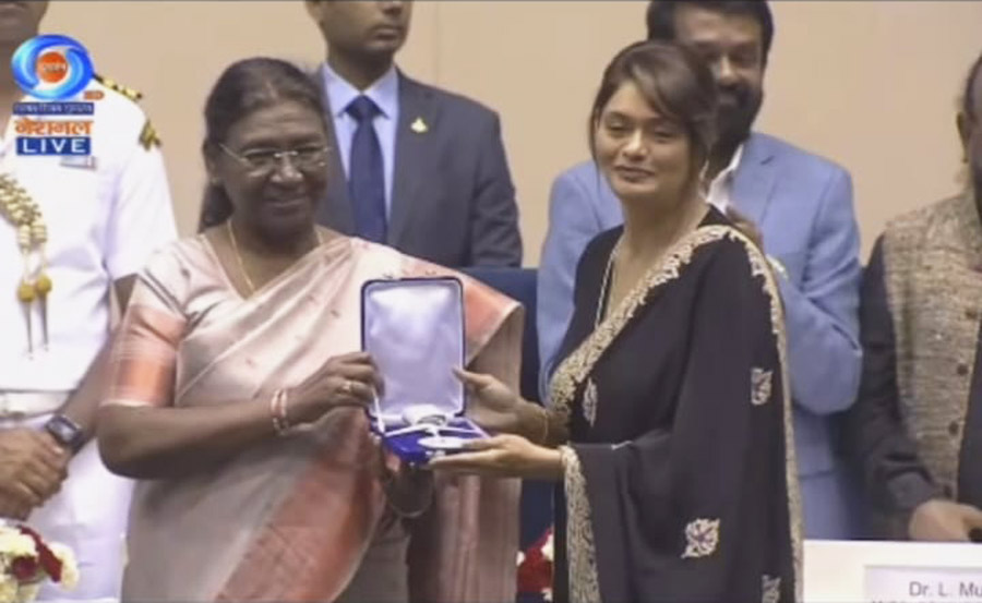 Actress Pallavi Joshi received the Best Supporting Actress Award for her role in Vivek Agnihotri’s The Kashmir Files.