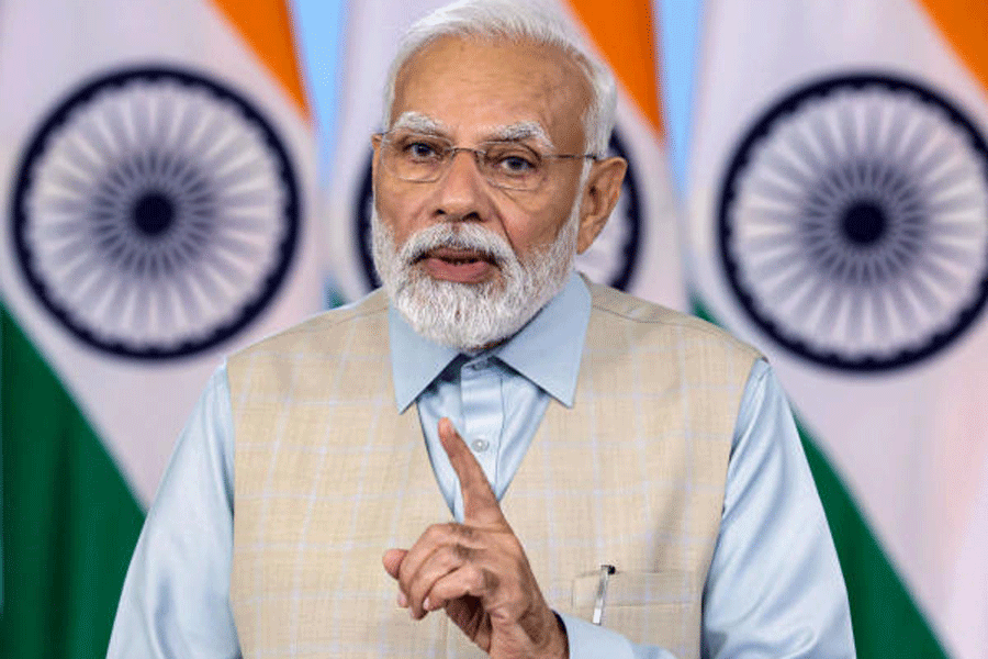 PM Modi Encourages Voters in Chhattisgarh and Mizoram to Use Their Right to Vote