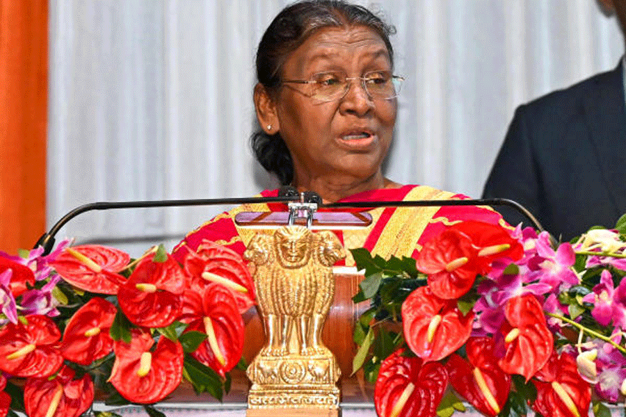 President Murmu calls for social equality and unity to achieve development