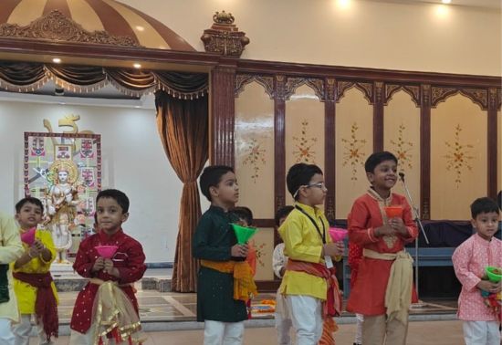 On 18th October 2023 the students of Class II A enthusiastically performed on the theme “Dosho Bhuja” during their special assembly to celebrate Durga Puja