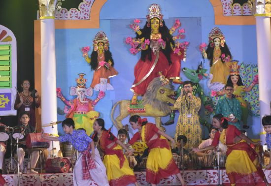 On the 17th of October, 2023, Delhi Public School Newtown gathered to celebrate the much-cherished occasion of Durga Puja through an extravaganza of dance, music and theatre 