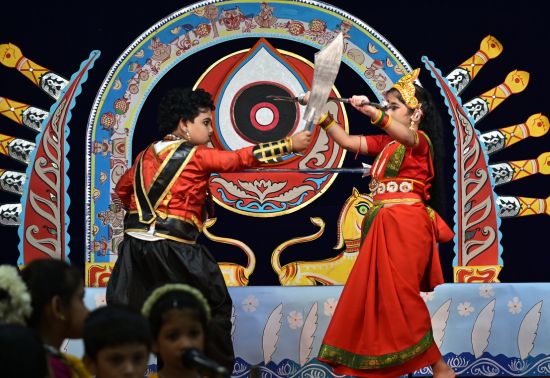 While the city of joy is rapt in the preparation of the festival, Delhi Public School Ruby Park eulogised the female power of Shakti in the universe and the victory of Good over Evil through a Special Assembly on 18 October, 2023