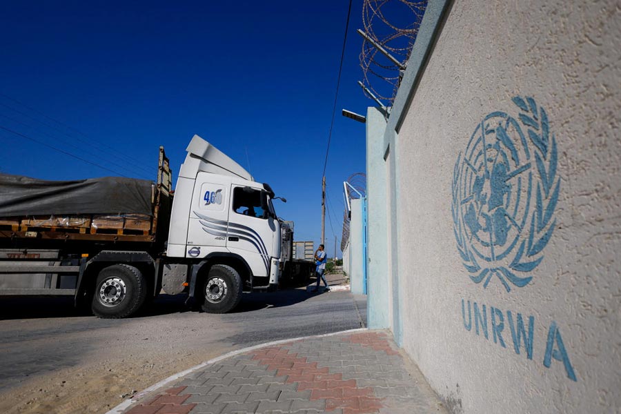 Israel-Palestine Conflict | First Emergency Aid Trucks Roll Into Gaza ...